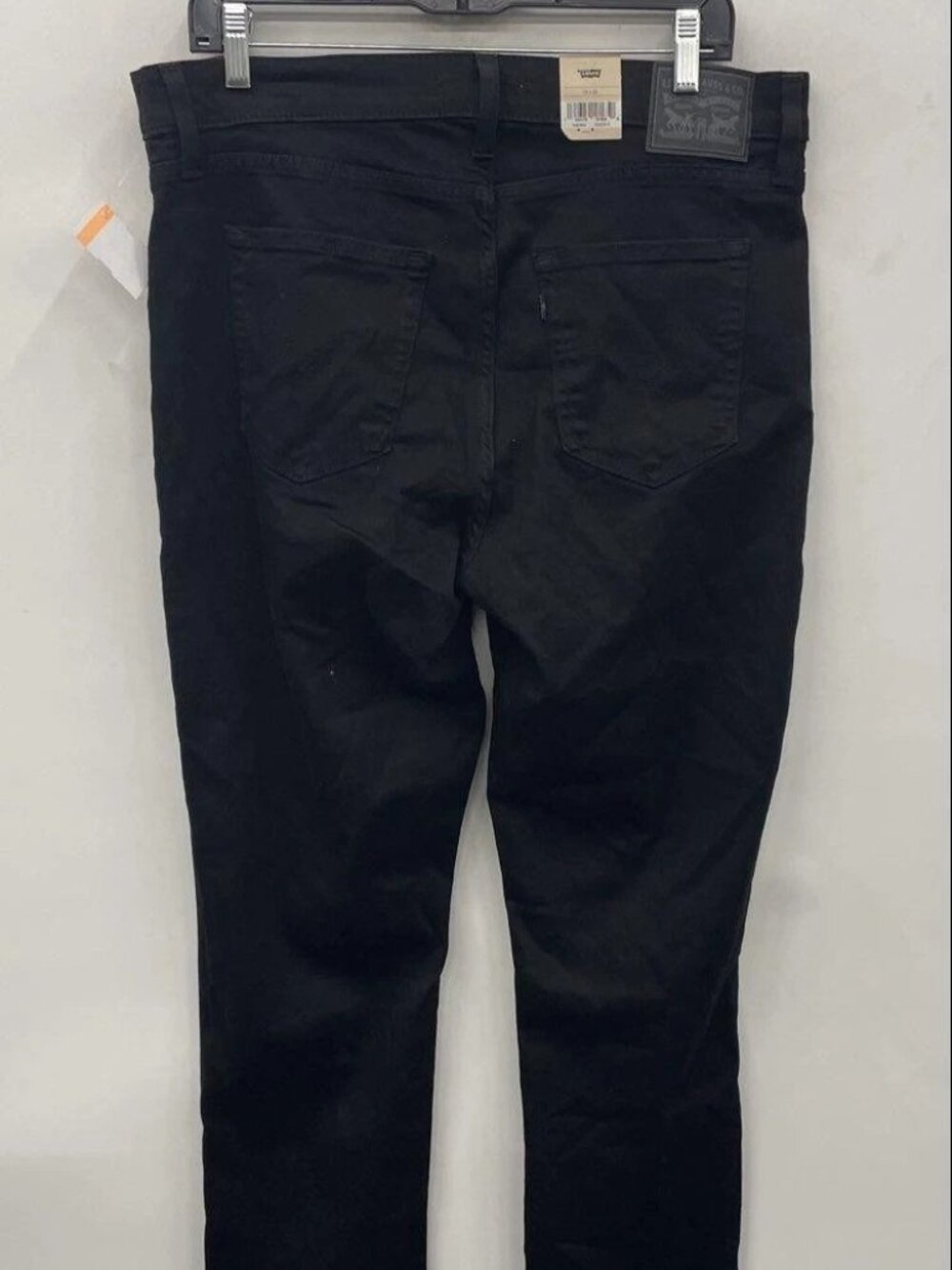 Levi's 724 Womens Black Denim High-Rise Slim Fit Straight Jeans Size 33 x32 - Picture 2 of 2